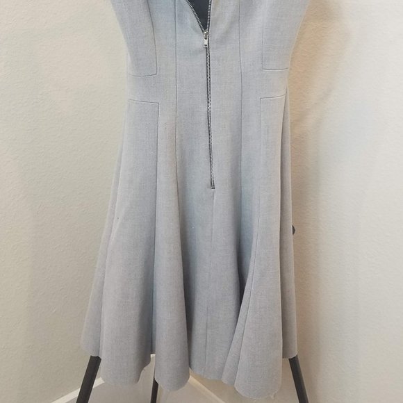 Fitted Gray A line dress - Picture 5 of 7